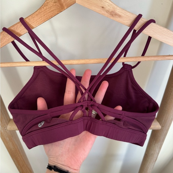 EUC Lululemon Make A Move Bra Red Grape 4 - Picture 5 of 10
